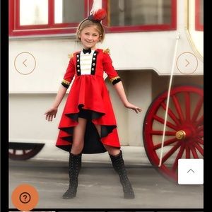 THE RINGMASTER 2 PC. SET